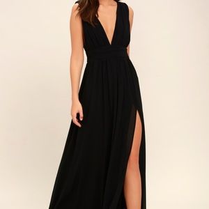 Lulus maxi dress! Black!